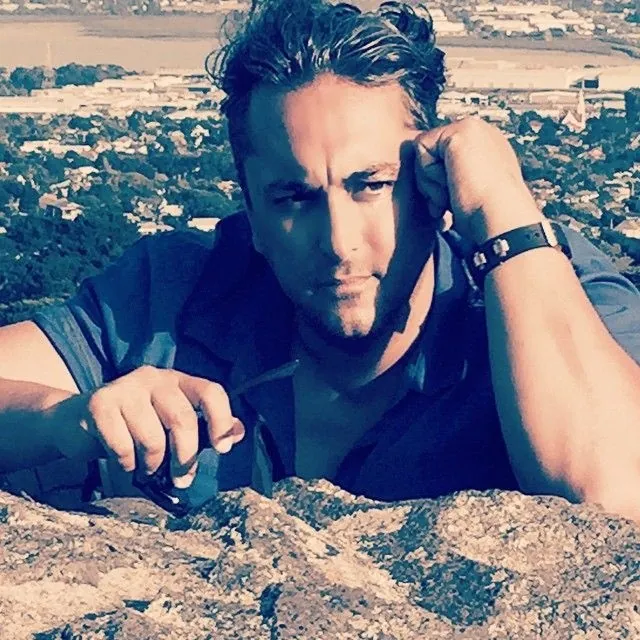 بگو آره